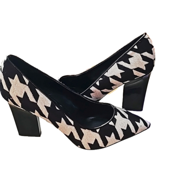 Nine West Shoes - Nine west black & white Heels size 8 1/2 new